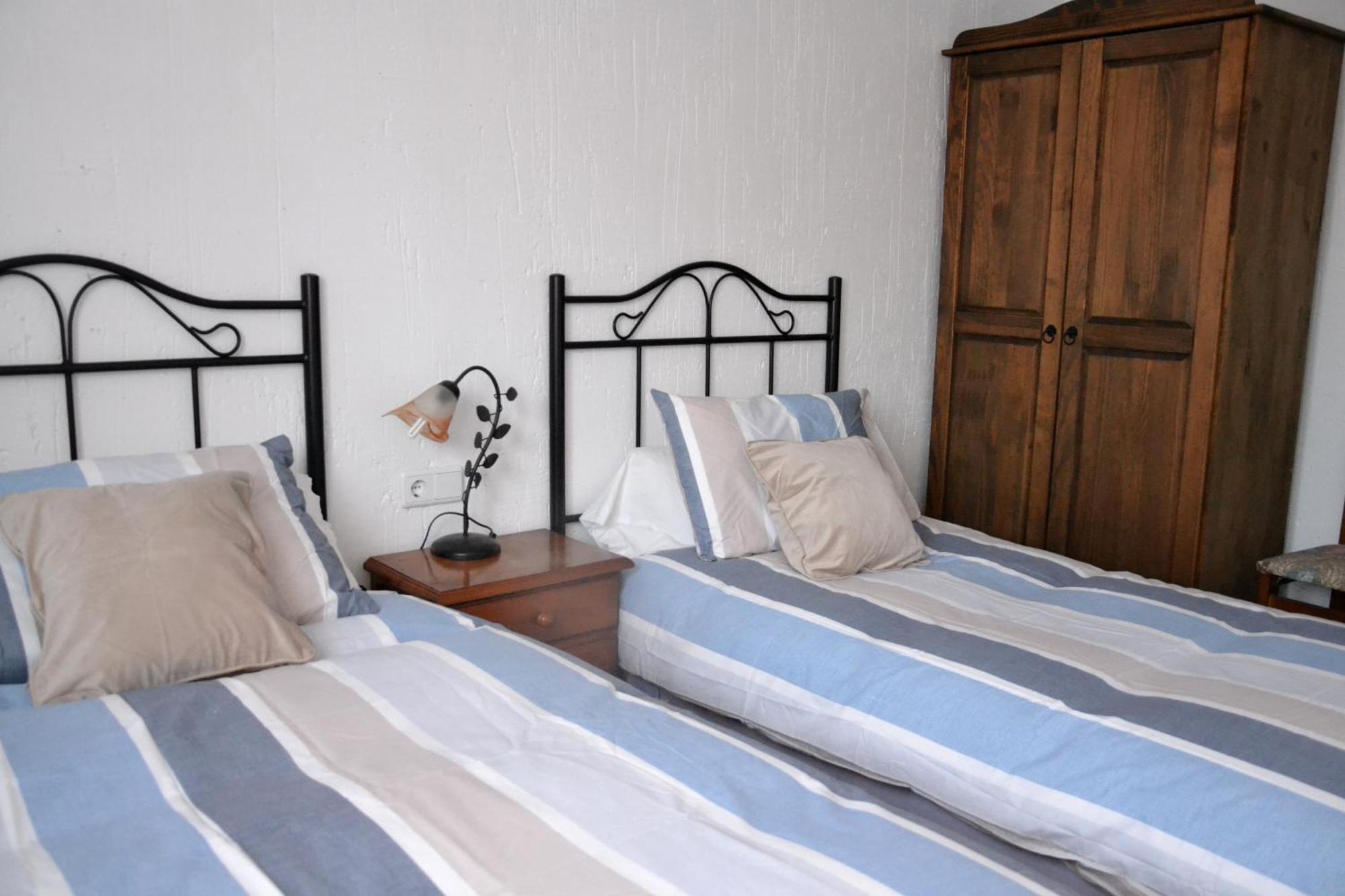 Apartamentos La Sierra Villalba de la Sierra Exteriör bild