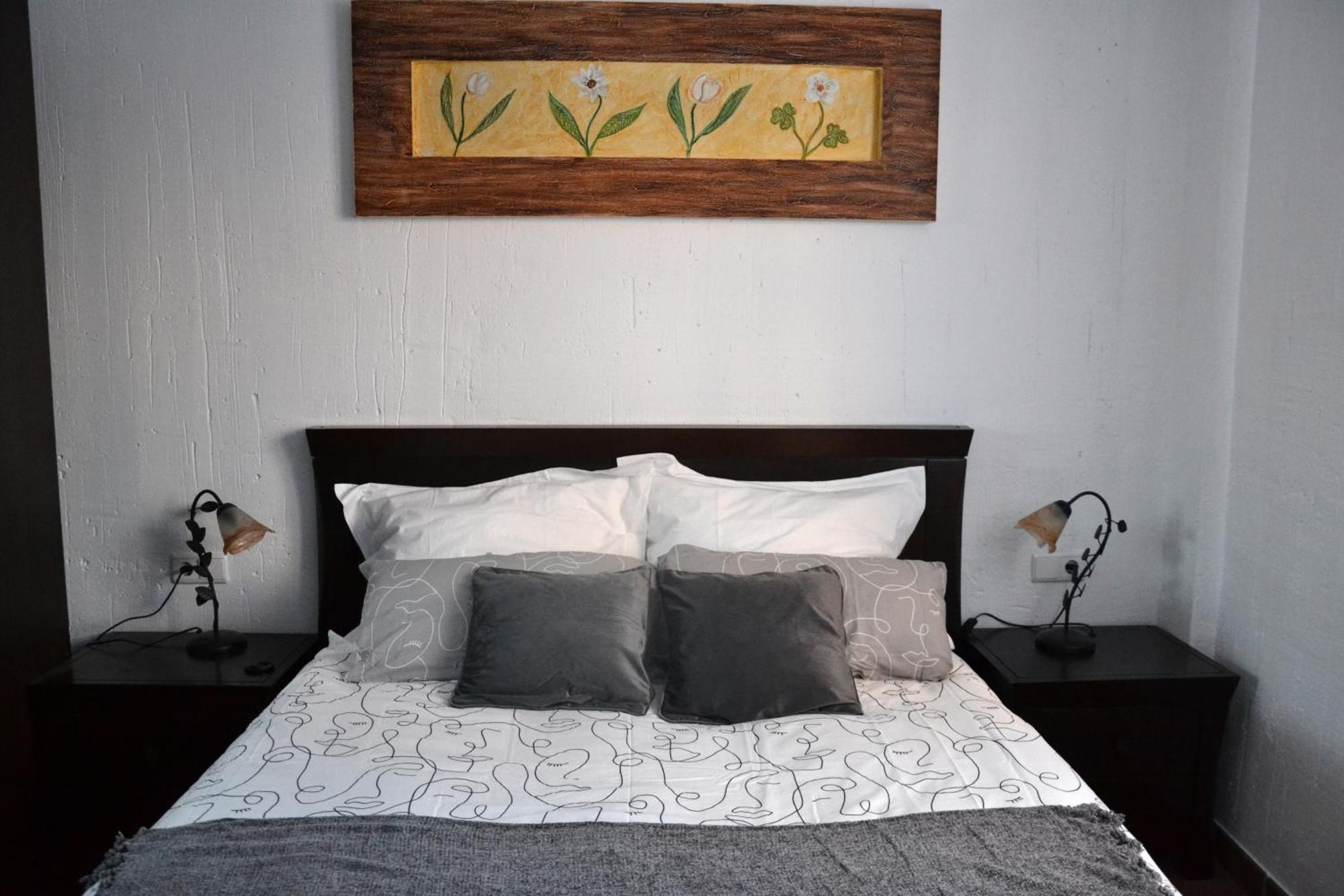 Apartamentos La Sierra Villalba de la Sierra Rum bild