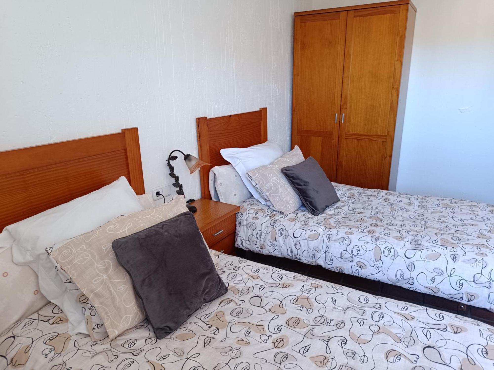 Apartamentos La Sierra Villalba de la Sierra Rum bild